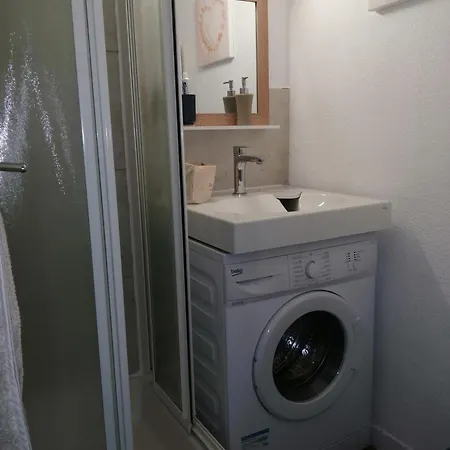 Bel 4 Personnes Dans Privee Avec Parking