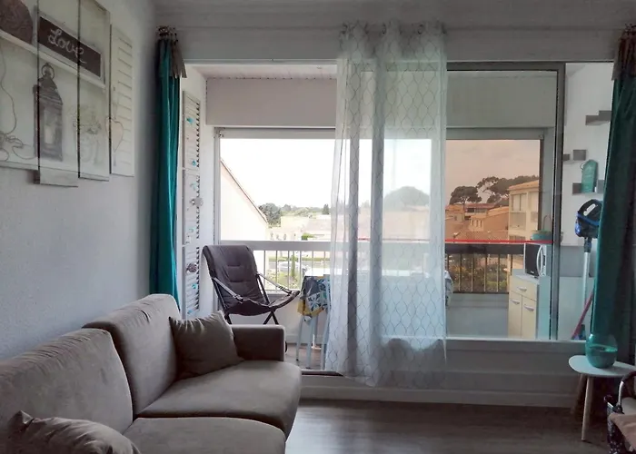 Bel 4 Personnes Dans Privee Avec Parking Appartement